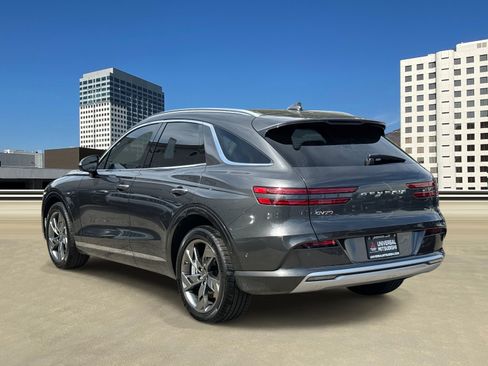 Used 2025 Genesis Electrified GV70 AWD/4WD image 3