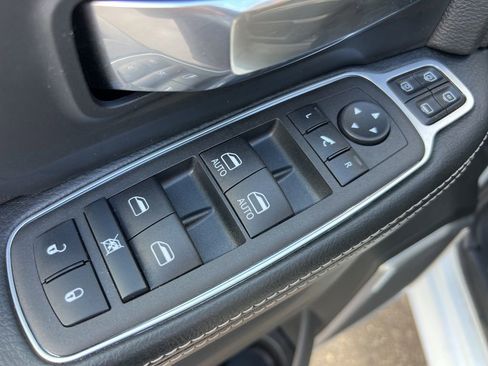 Certified 2024 RAM 2500 Laramie image 10