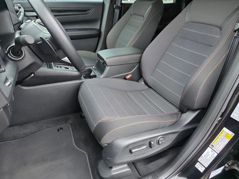 Used 2025 Honda CR-V Sport image 18
