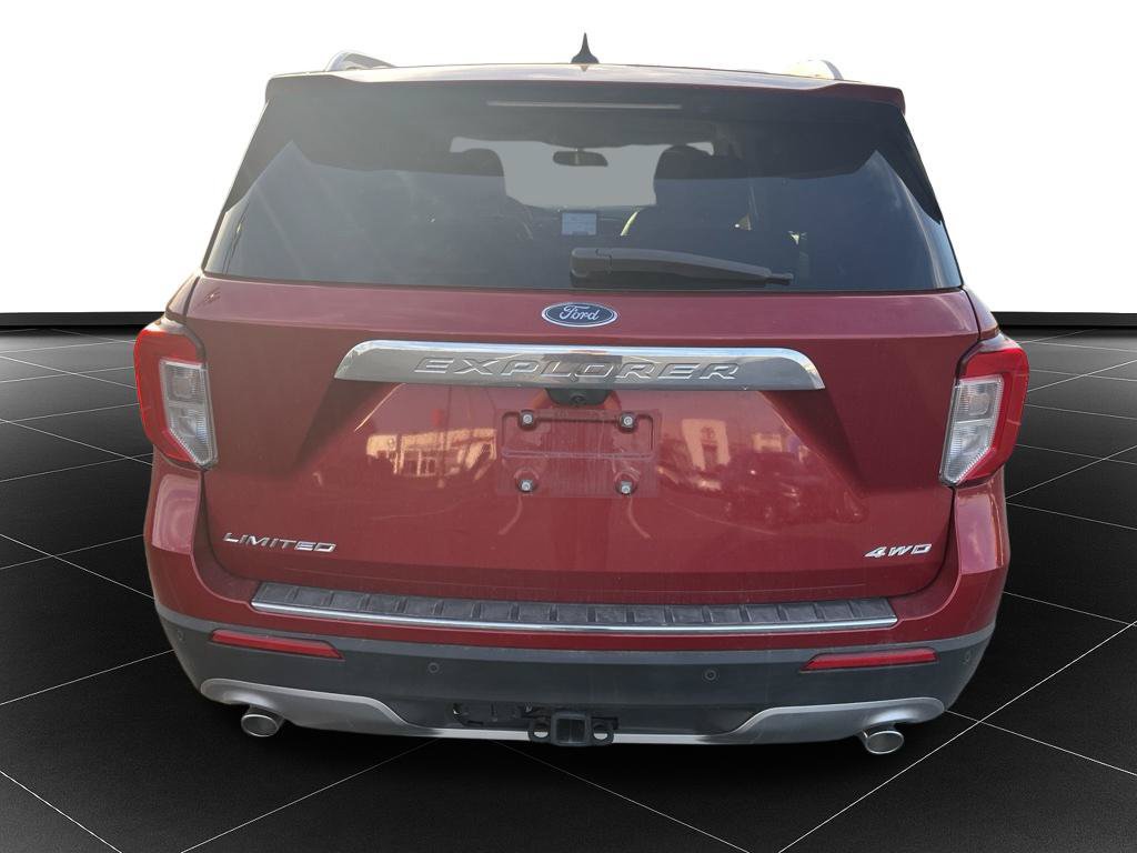 Used 2022 Ford Explorer Limited w/ Equipment Group 301A AWD/4WD image 4