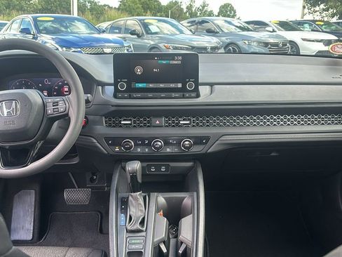 Used 2024 Honda Accord EX image 12