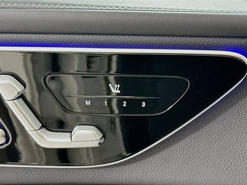 Certified 2025 Mercedes-Benz GLC 300 image 21