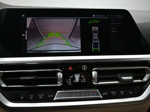 Used 2022 BMW 330i Sedan w/ Driving Assistance Package RWD image 15