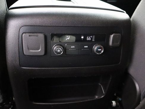 Used 2019 Chevrolet Tahoe LS image 18