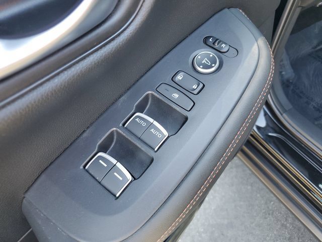Certified 2025 Honda HR-V Sport image 20