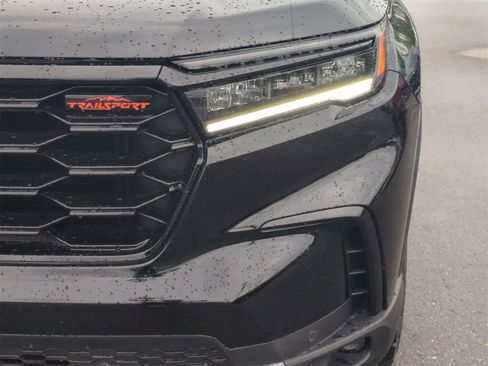 New 2025 Honda Pilot TrailSport image 11