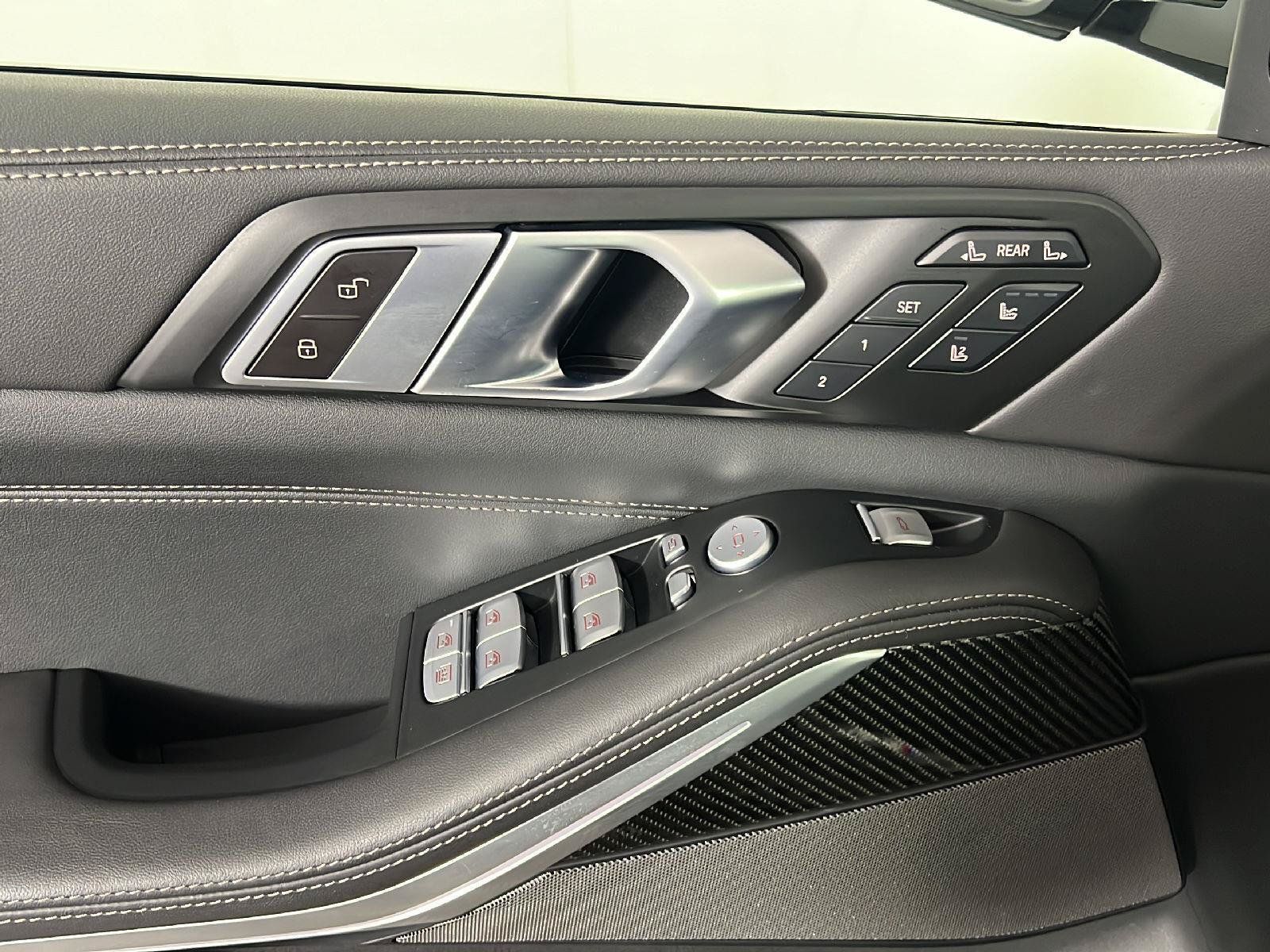 Used 2024 BMW X7 M60i w/ Executive Package AWD/4WD image 37