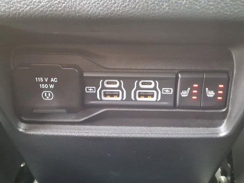 Used 2023 Jeep Grand Cherokee Trailhawk AWD/4WD image 27