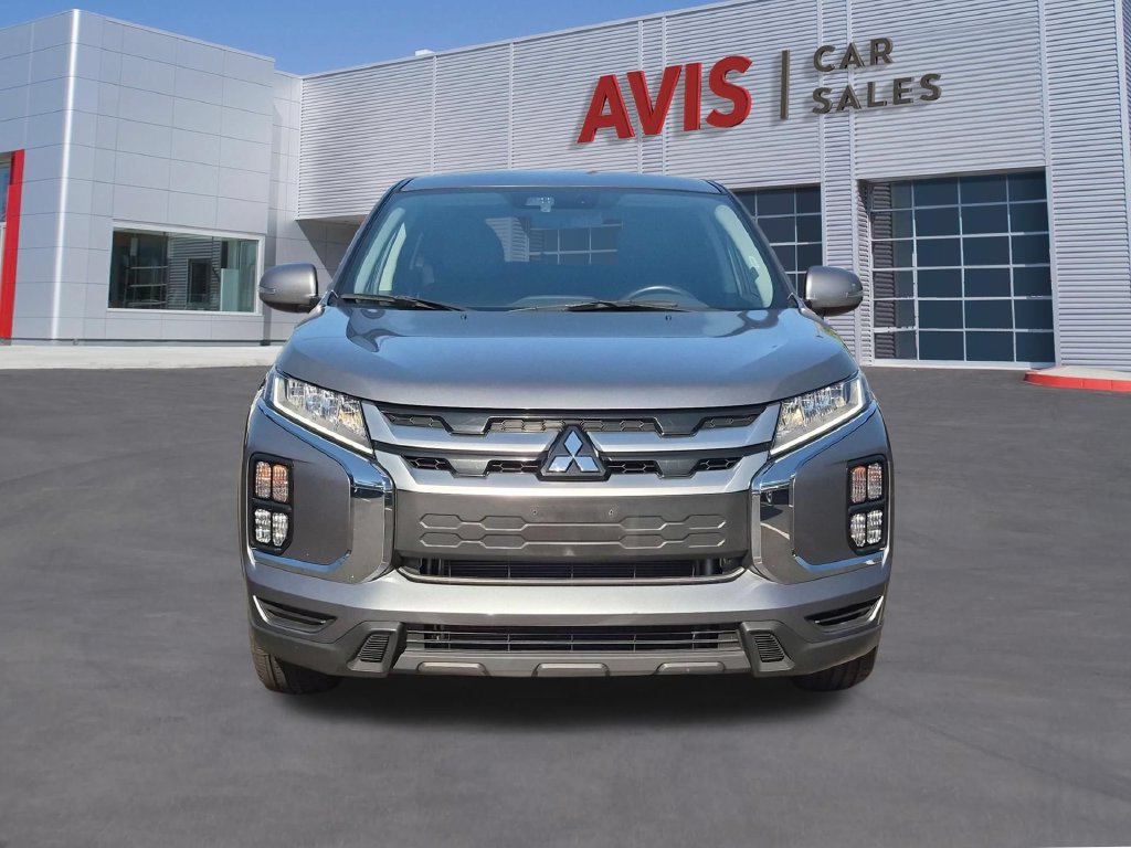 Used 2025 Mitsubishi Outlander Sport SE AWD/4WD image 2
