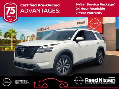 Certified 2023 Nissan Pathfinder SL w/ Black Appearance Package