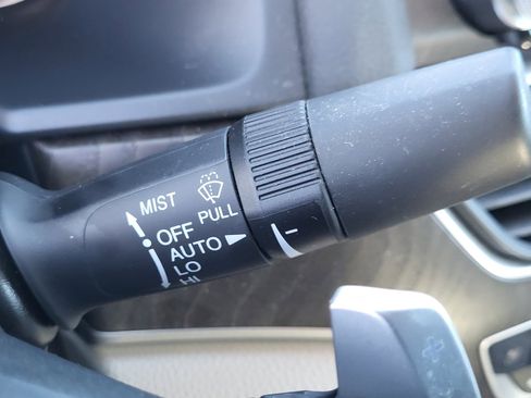 Used 2020 Honda Accord Touring image 32