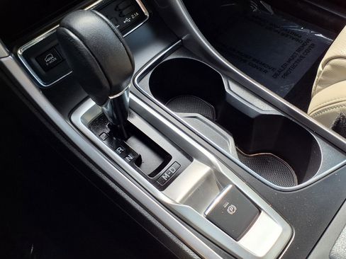 Used 2020 Subaru Ascent Limited w/ Popular Package #2A image 13