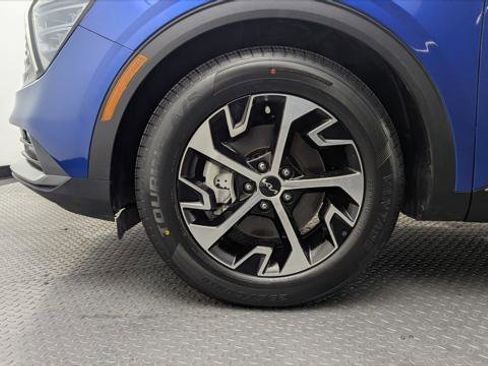 Used 2024 Kia Sportage EX FWD image 34