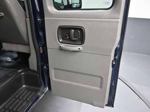 Used 2014 Chevrolet Express 3500 LS RWD image 26