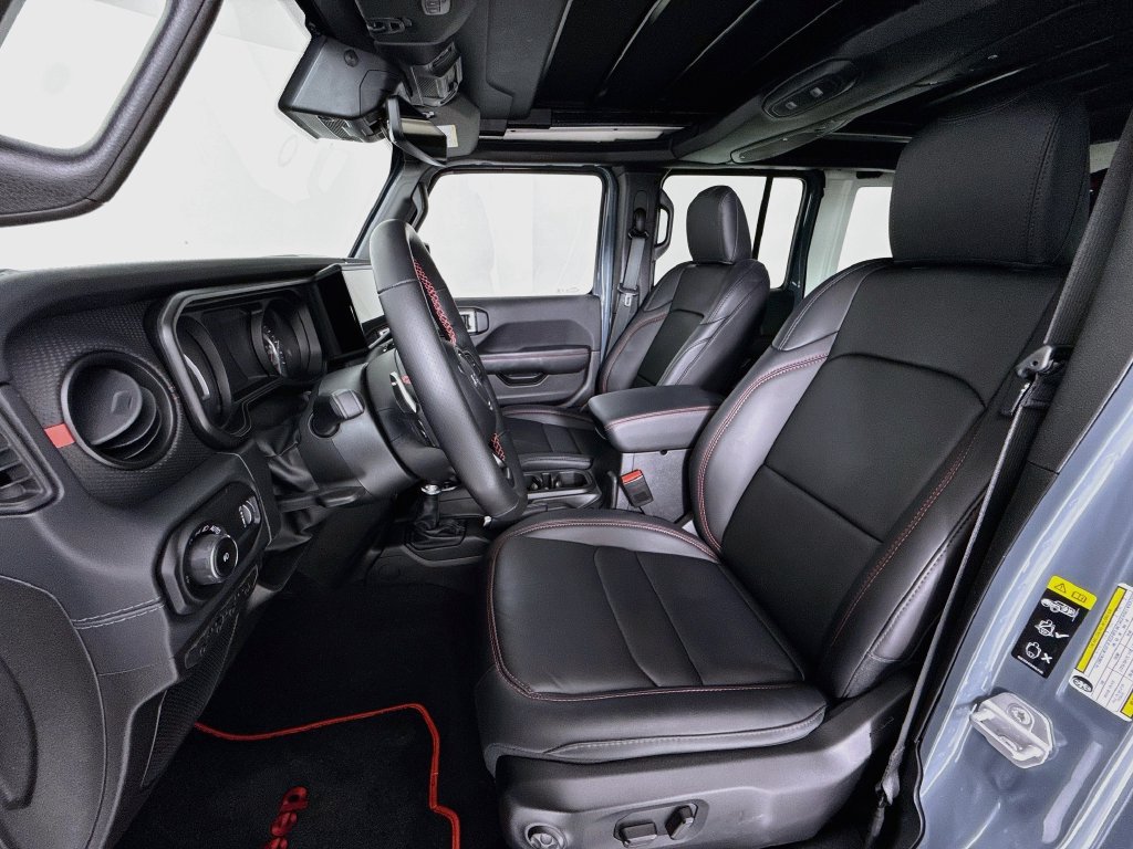 Used 2026 Jeep Wrangler Unlimited Rubicon 392 w/ Quick Order Package 27X Moab AWD/4WD image 5