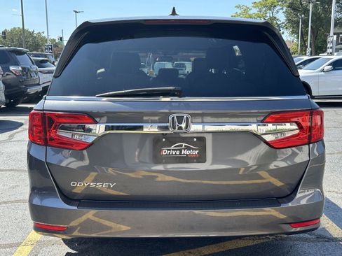 Used 2019 Honda Odyssey EX image 11