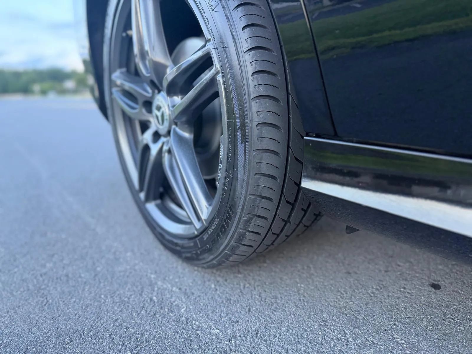 Used 2019 Mercedes-Benz E 300 4MATIC w/ Premium 1 Package image 37