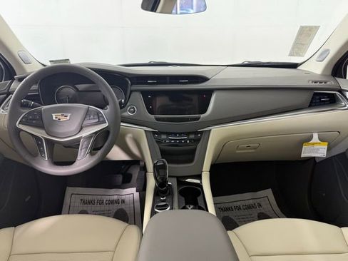 New 2025 Cadillac XT5 Premium Luxury image 26