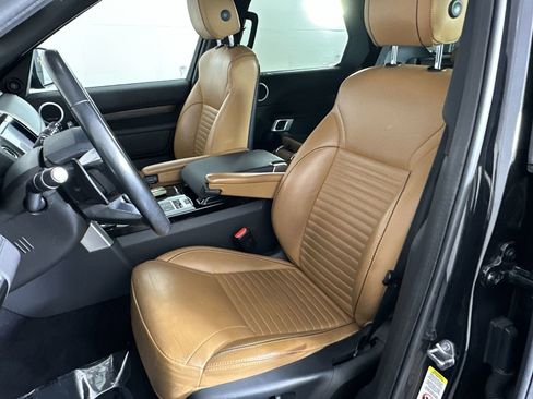 Used 2020 Land Rover Discovery HSE AWD/4WD image 13