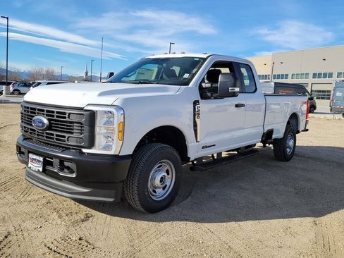 New 2026 Ford F250 XL image 4