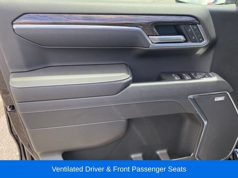 Certified 2025 Chevrolet Silverado 1500 LTZ w/ LTZ Premium Package AWD/4WD image 18
