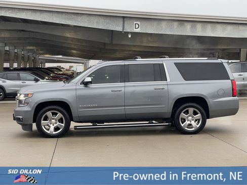 Used 2020 Chevrolet Suburban Premier image 9