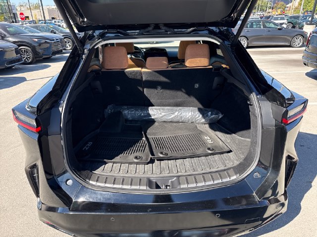 Used 2024 Lexus RZ 300e Premium w/ Accessory Package (2T) FWD image 9