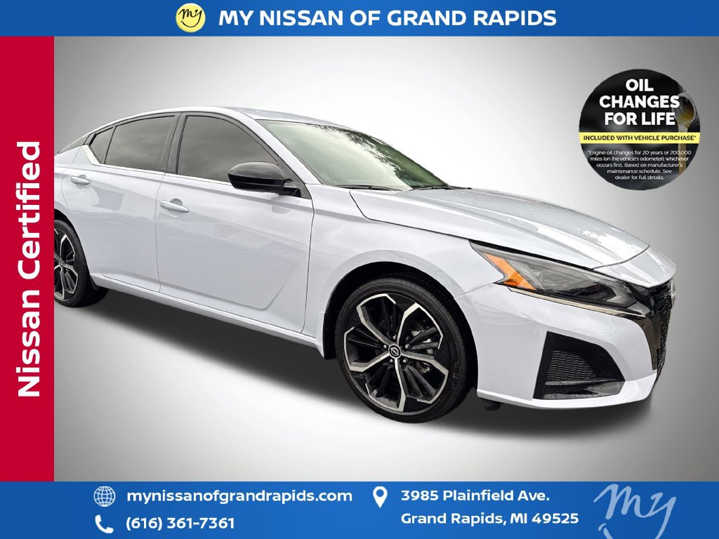 Used 2025 Nissan Altima 2.5 SR AWD/4WD 360° Tour