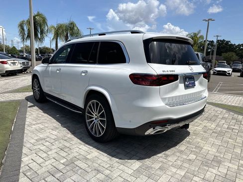 New 2026 Mercedes-Benz GLS 580 4MATIC image 4