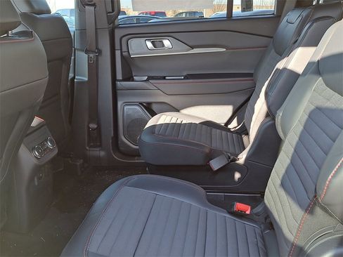 New 2026 Ford Explorer ST-Line w/ ST-Line Street Pack image 13