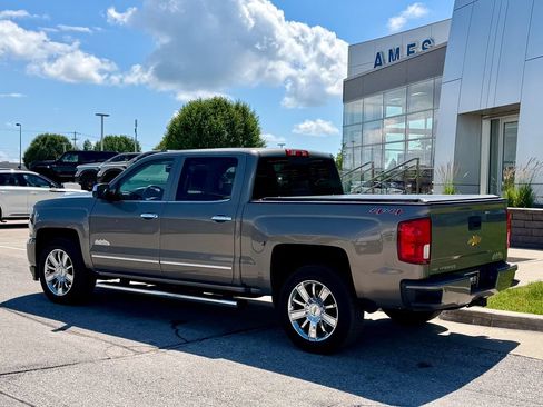 Used 2017 Chevrolet Silverado 1500 High Country AWD/4WD image 4