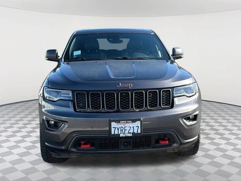 Used 2017 Jeep Grand Cherokee Trailhawk w/ Trailhawk Luxury Group image 2