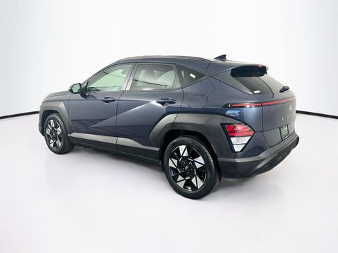 Used 2025 Hyundai Kona SEL FWD image 5