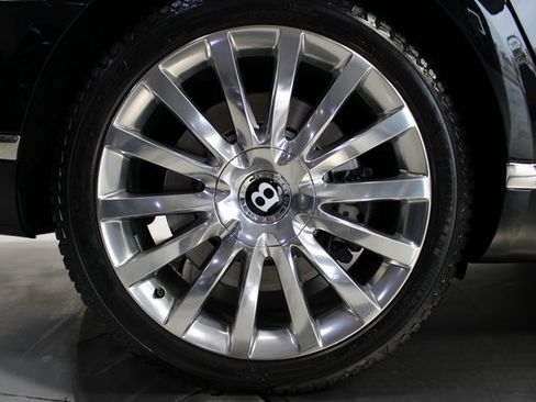 Used 2017 Bentley Mulsanne image 50