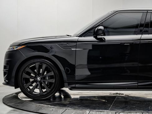 Used 2024 Land Rover Range Rover Sport Dynamic SE AWD/4WD image 7