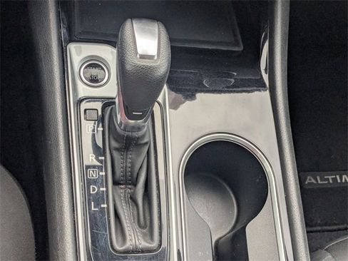 Used 2024 Nissan Altima 2.5 SV image 21