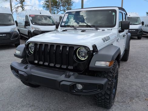 Used 2023 Jeep Wrangler Unlimited Sport AWD/4WD image 9