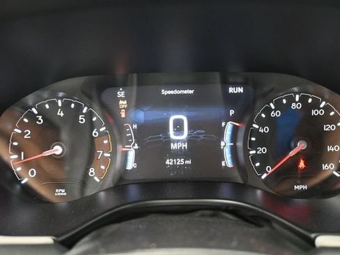 Used 2025 Jeep Compass Limited AWD/4WD image 17