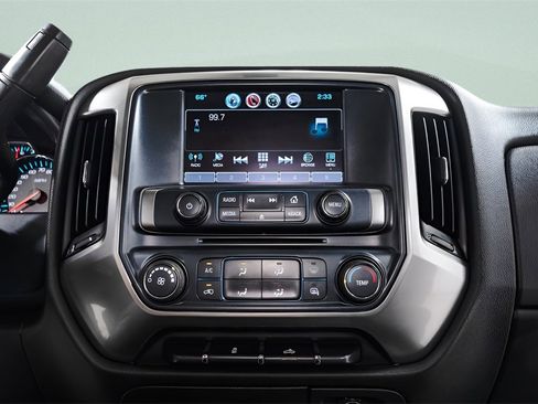 Used 2018 Chevrolet Silverado 1500 LT image 14