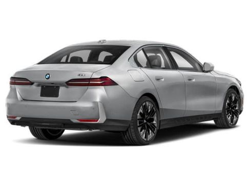 New 2027 BMW 530i w/ M Sport Package RWD image 2