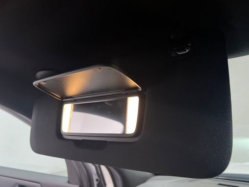 Used 2025 GMC Acadia Elevation image 67