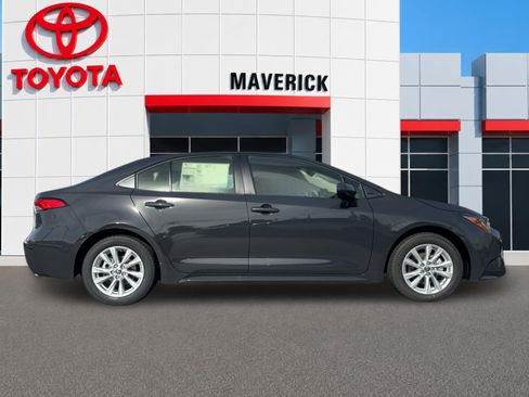 New 2026 Toyota Corolla LE w/ LE Premium Package FWD image 5