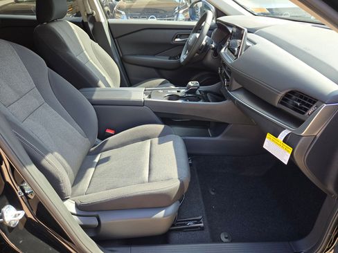 New 2026 Nissan Rogue SV FWD image 20