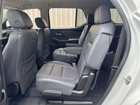 Used 2019 Chevrolet Traverse Premier AWD/4WD image 42