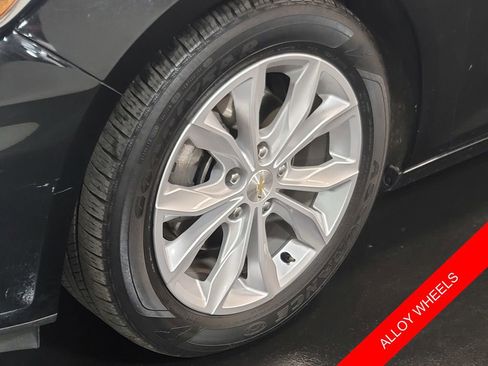 Used 2022 Chevrolet Malibu LT image 6