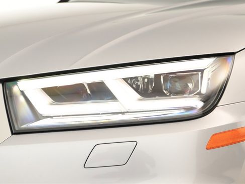 Used 2019 Audi Q5 2.0T Premium Plus image 34