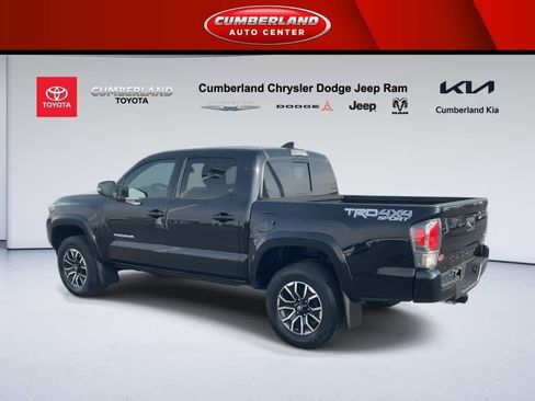 Used 2023 Toyota Tacoma TRD Sport image 6