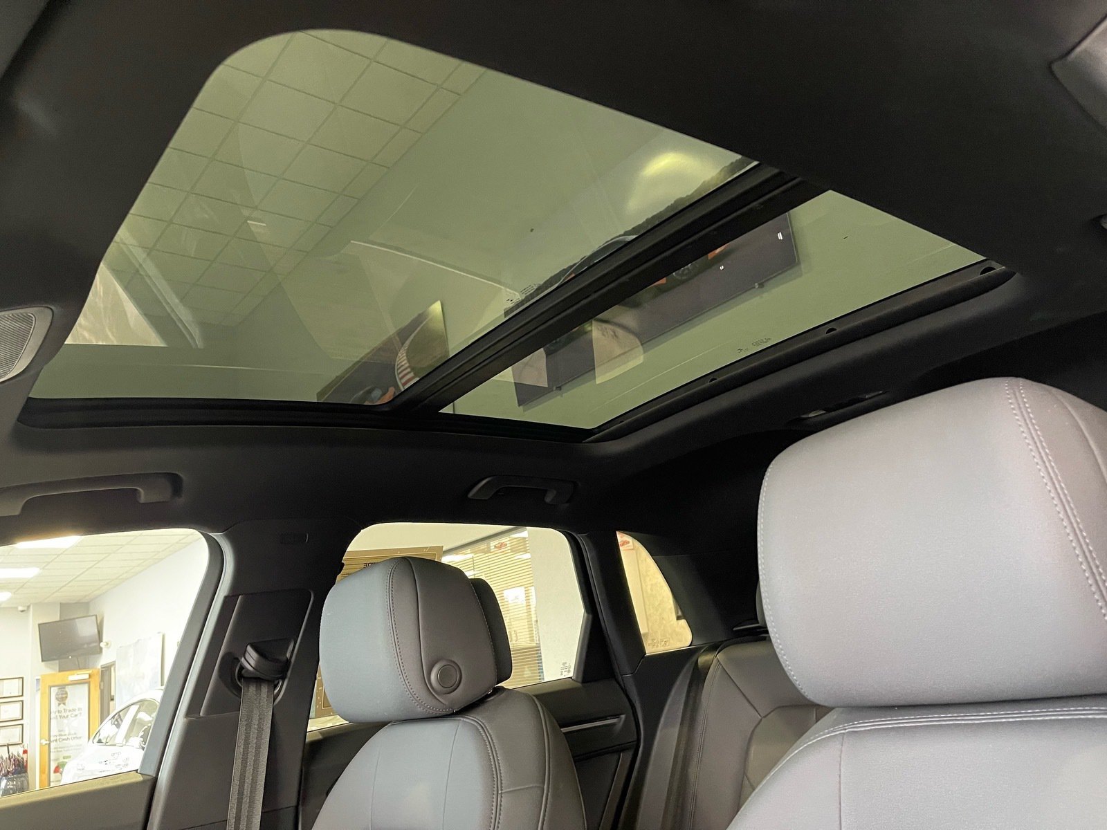 Used 2019 Audi Q3 2.0T Premium Plus w/ Premium Plus Package AWD/4WD image 27