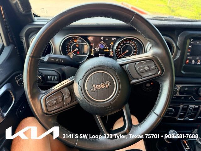 Used 2022 Jeep Wrangler Unlimited Sport AWD/4WD image 16