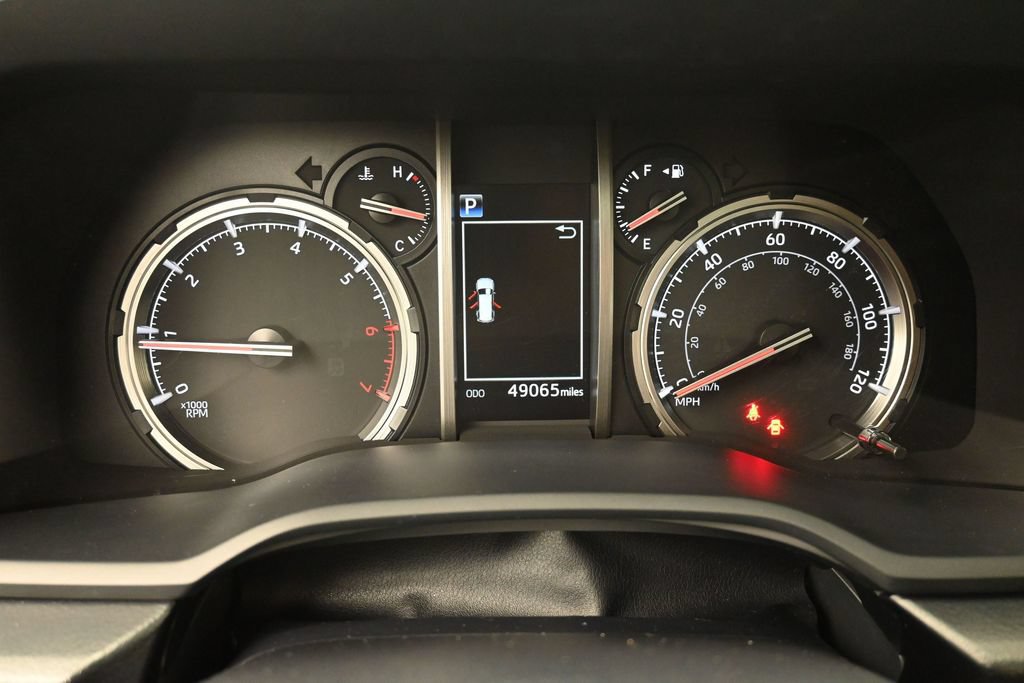 Used 2022 Toyota 4Runner TRD Off-Road Premium AWD/4WD image 23